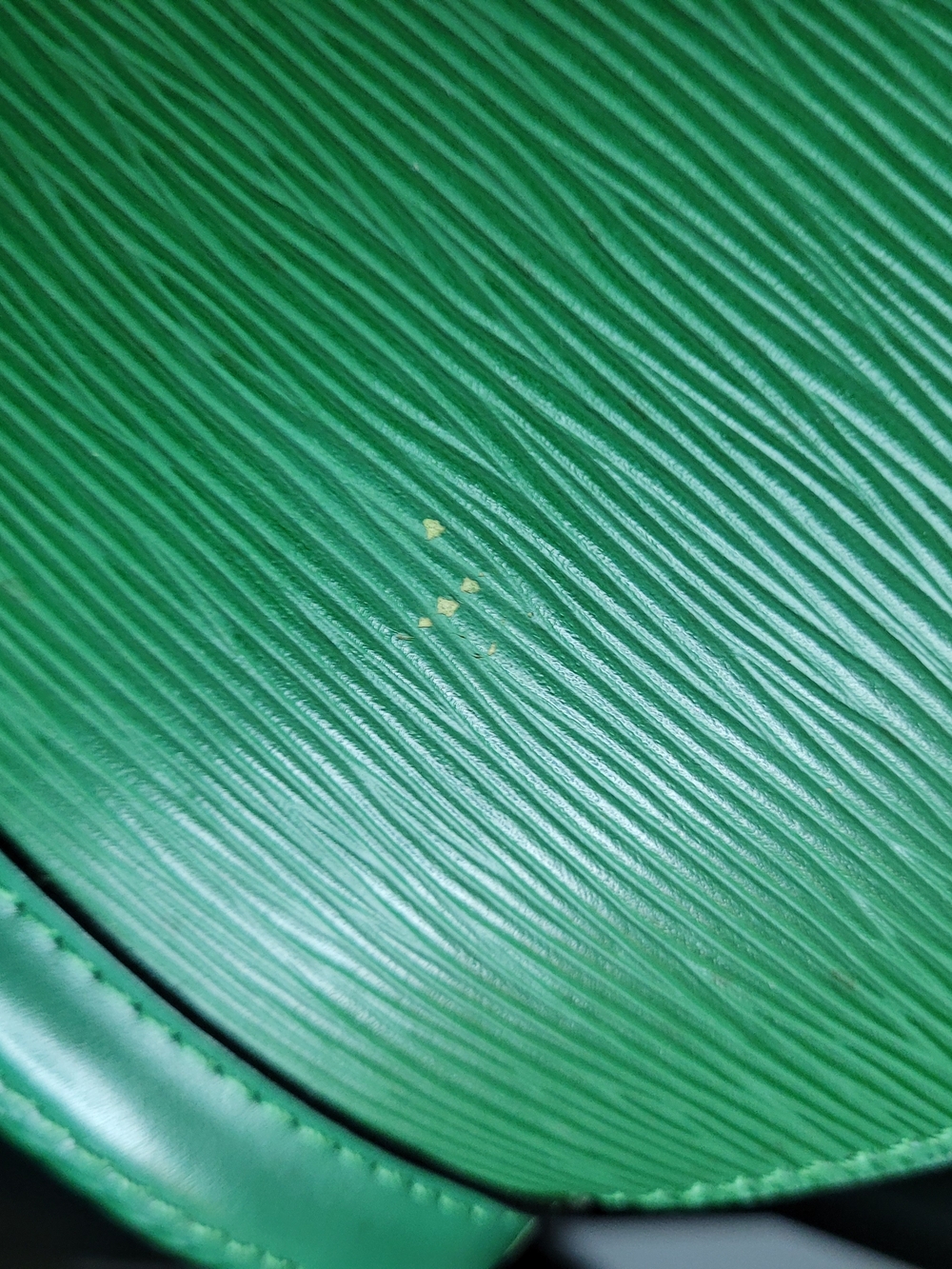 LOUIS VUITTON Saint Jacques Vintage Epi Leather Bag. - Picture 13 of 15